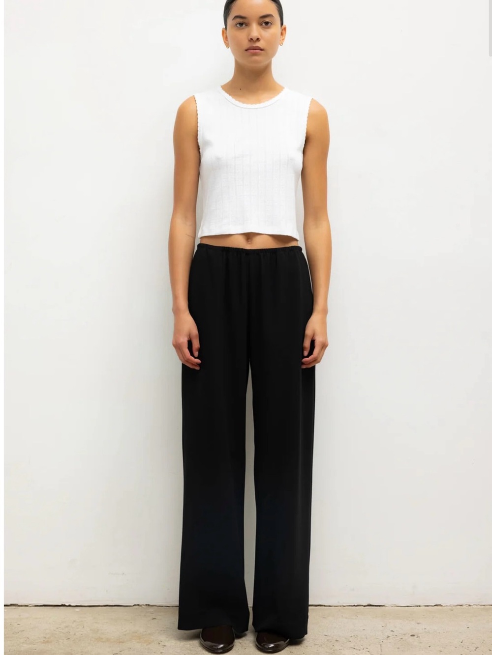 LIKE NEW medium Leset Arielle Black Pocket Pant
